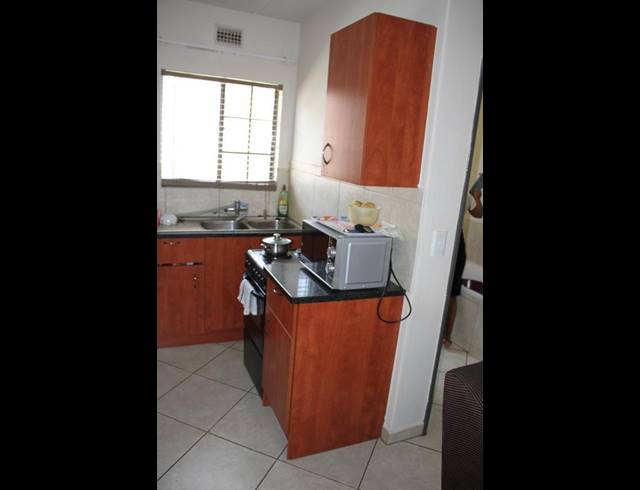 2 BEDROOM APARTMENT FOR SALE IN JABULANI